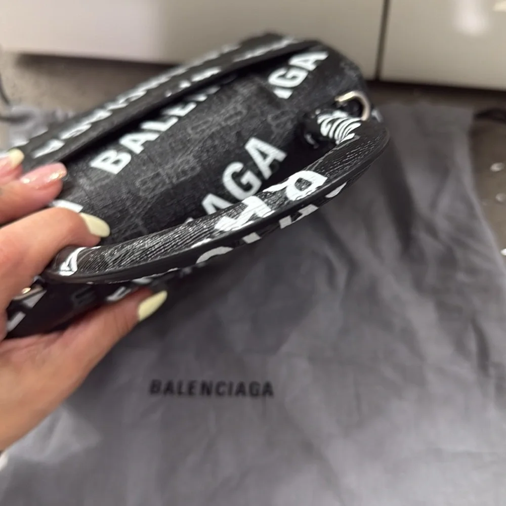 Balenciaga Mini Bag - Picture 6 of 6